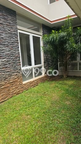 Rumah Mewah LB 309m2 Siap Pakai Desain Elegan di Kota Wisata, Jakarta Timur Rumah Mewah LB 309m2 Siap Pakai Desain Elegan di Kota Wisata, Jakarta Timur