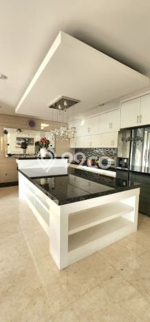 Ready to Use! Premium House LT 500m2 Desain Modern di Citra Grand Ready to Use! Premium House LT 500m2 Desain Modern di Citra Grand