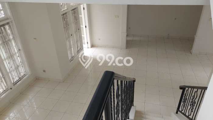 For Sale Hunian Rumah Terawat 4 Kamar di Legenda Wisata, Bogor For Sale Hunian Rumah Terawat 4 Kamar di Legenda Wisata, Bogor