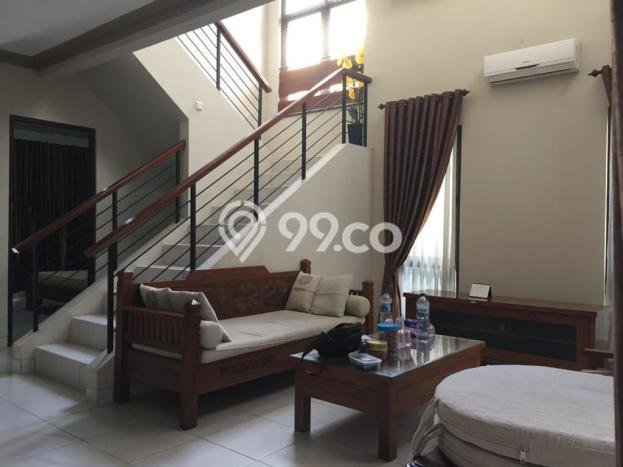 Jual Rumah Luas Megah Dengan View Cantik di Kota Wisata, Bogor Jual Rumah Luas Megah Dengan View Cantik di Kota Wisata, Bogor
