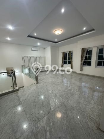 Rumah Luxury Modern Tanpa Renovasi di Kota Wisata Bogor Rumah Luxury Modern Tanpa Renovasi di Kota Wisata Bogor