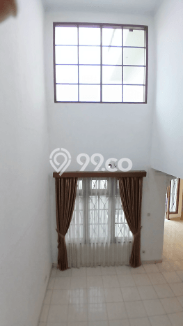 Rumah Luxury Modern Tanpa Renovasi di Kota Wisata Bogor Rumah Luxury Modern Tanpa Renovasi di Kota Wisata Bogor