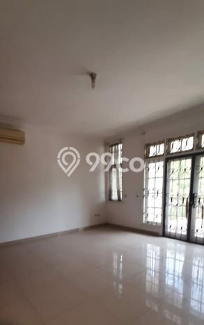Ready to Use! Luxury House LT 375m2 Desain Modern di Kota Wisata Ready to Use! Luxury House LT 375m2 Desain Modern di Kota Wisata