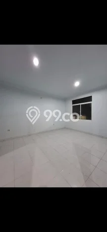 Disewakan! Rumah 3 Kamar Tidur &
3 Kamar Mandi di Taman Palem, Jakarta Barat Disewakan! Rumah 3 Kamar Tidur &
3 Kamar Mandi di Taman Palem, Jakarta Barat