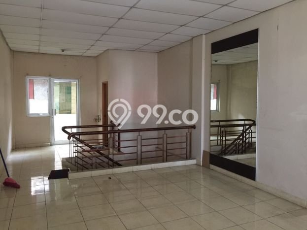 Ruko di Kalideres, Luas 130m², Pusat Bisnis, Lokasi Premium Ruko di Kalideres, Luas 130m², Pusat Bisnis, Lokasi Premium