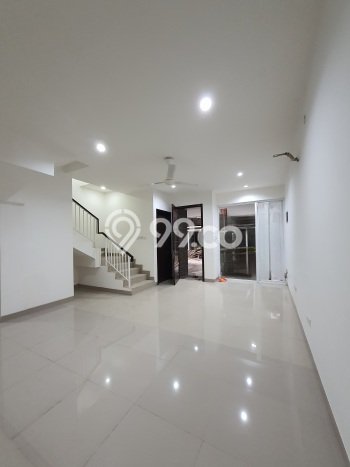 HARGA TERBAIK! Rumah di , 3 KM, Lingkungan Asri, Luas 90m2m² Bangunan 220m2m² HARGA TERBAIK! Rumah di , 3 KM, Lingkungan Asri, Luas 90m2m² Bangunan 220m2m²
