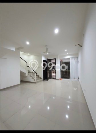 HARGA TERBAIK! Rumah di , 3 KM, Lingkungan Asri, Luas 90m2m² Bangunan 220m2m² HARGA TERBAIK! Rumah di , 3 KM, Lingkungan Asri, Luas 90m2m² Bangunan 220m2m²