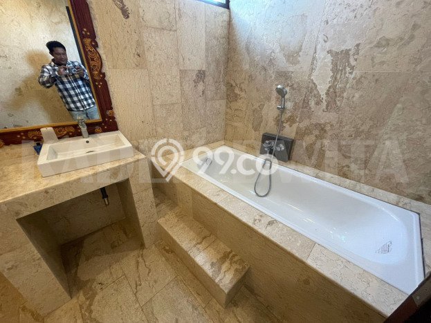 KESEMPATAN EMAS! Rumah area Ubud, Gianyar, Luas 235m² Bangunan 200m² KESEMPATAN EMAS! Rumah area Ubud, Gianyar, Luas 235m² Bangunan 200m²