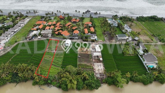 Tanah Kosong Dijual di Tabanan dengan Area 1470m2 Tanah Kosong Dijual di Tabanan dengan Area 1470m2