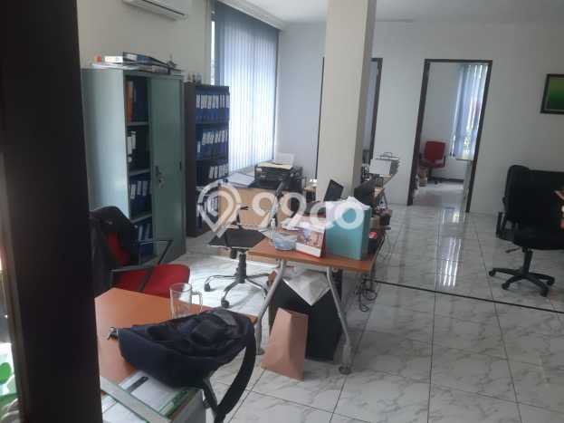 Ruko Paling Dicari LB 107m2 Dijual di Tebet Ruko Paling Dicari LB 107m2 Dijual di Tebet