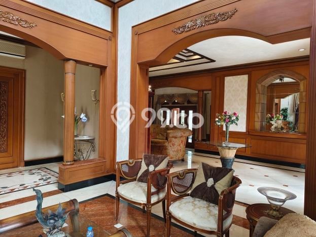 Rumah di Kawasan Kebayoran Baru, Area Premium LT 639m² Rumah di Kawasan Kebayoran Baru, Area Premium LT 639m²