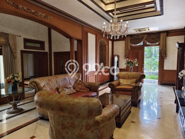 Rumah di Kawasan Kebayoran Baru, Area Premium LT 639m² Rumah di Kawasan Kebayoran Baru, Area Premium LT 639m²