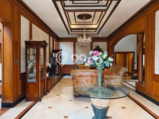 Rumah di Kawasan Kebayoran Baru, Area Premium LT 639m² Rumah di Kawasan Kebayoran Baru, Area Premium LT 639m²