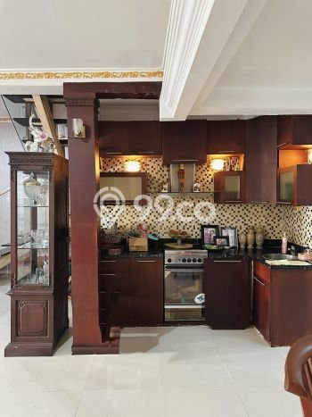Rumah 4 KT 4 KM di Area Bintaro, Tangerang Selatan Rumah 4 KT 4 KM di Area Bintaro, Tangerang Selatan