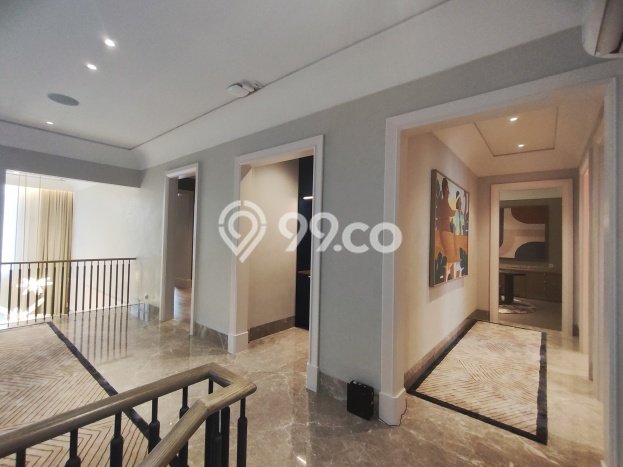 Rumah Elit Modern Siap Huni di Alam Sutera Tangerang Rumah Elit Modern Siap Huni di Alam Sutera Tangerang