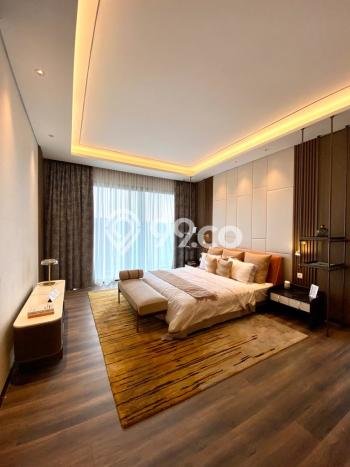 Ready to Use! Premium House LT 390m2 Desain Elegan di BSD Ready to Use! Premium House LT 390m2 Desain Elegan di BSD
