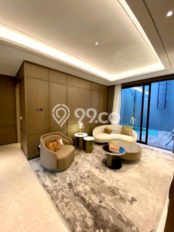 Ready to Use! Premium House LT 390m2 Desain Elegan di BSD Ready to Use! Premium House LT 390m2 Desain Elegan di BSD