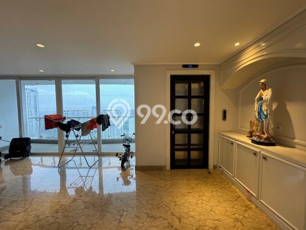 FOR SALE Hunian Apartemen Luxury di Kemayoran dengan 3 Kamar Tidur & Luas 404m2 FOR SALE Hunian Apartemen Luxury di Kemayoran dengan 3 Kamar Tidur & Luas 404m2