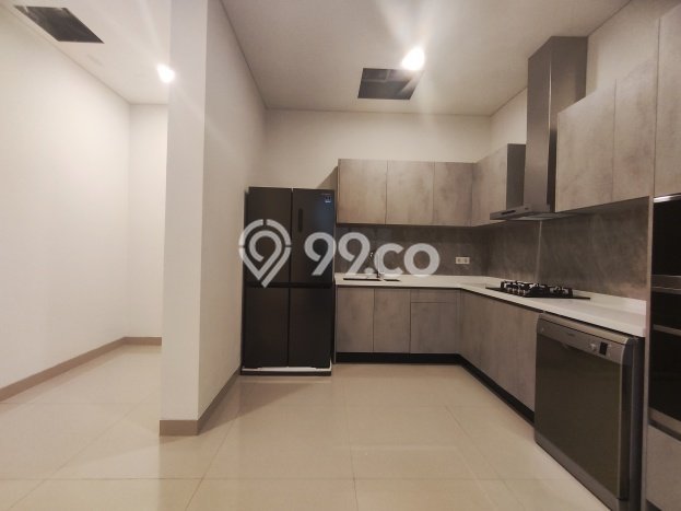 Rumah Elit Modern Siap Huni di Alam Sutera Tangerang Rumah Elit Modern Siap Huni di Alam Sutera Tangerang