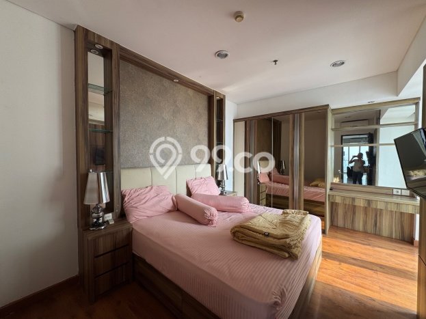 FOR SALE Hunian Apartemen High-Class di Kemayoran dengan 3 Kamar Tidur & Luas 196m2 FOR SALE Hunian Apartemen High-Class di Kemayoran dengan 3 Kamar Tidur & Luas 196m2