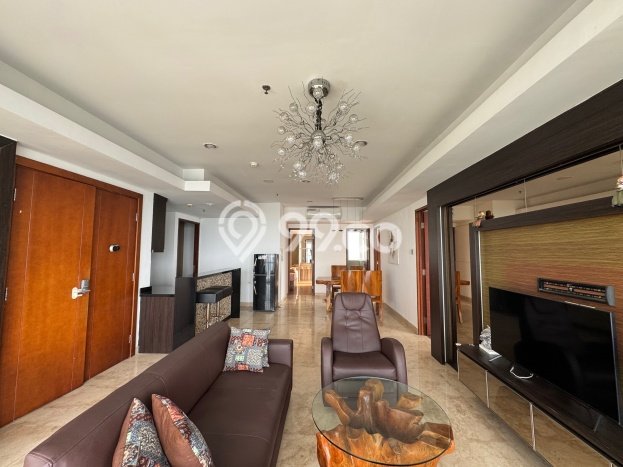 FOR SALE Hunian Apartemen High-Class di Kemayoran dengan 3 Kamar Tidur & Luas 196m2 FOR SALE Hunian Apartemen High-Class di Kemayoran dengan 3 Kamar Tidur & Luas 196m2