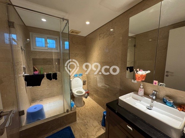 FOR SALE Hunian Apartemen Luxury di Kemayoran dengan 3 Kamar Tidur & Luas 404m2 FOR SALE Hunian Apartemen Luxury di Kemayoran dengan 3 Kamar Tidur & Luas 404m2