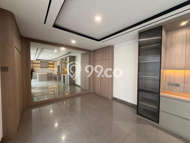Dijual Rumah Mewah Megah Dengan View Cantik di Alam Sutera, Tangerang Dijual Rumah Mewah Megah Dengan View Cantik di Alam Sutera, Tangerang