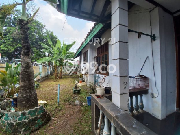Rumah Elit LB 320m2 Siap Huni Desain Elegan di Cikunir, Bekasi Rumah Elit LB 320m2 Siap Huni Desain Elegan di Cikunir, Bekasi