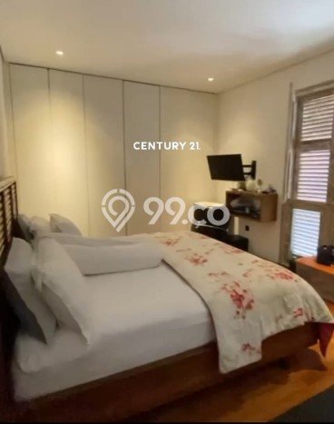 Rumah Luxury Modern Siap Huni di Pulomas Jakarta Timur Rumah Luxury Modern Siap Huni di Pulomas Jakarta Timur