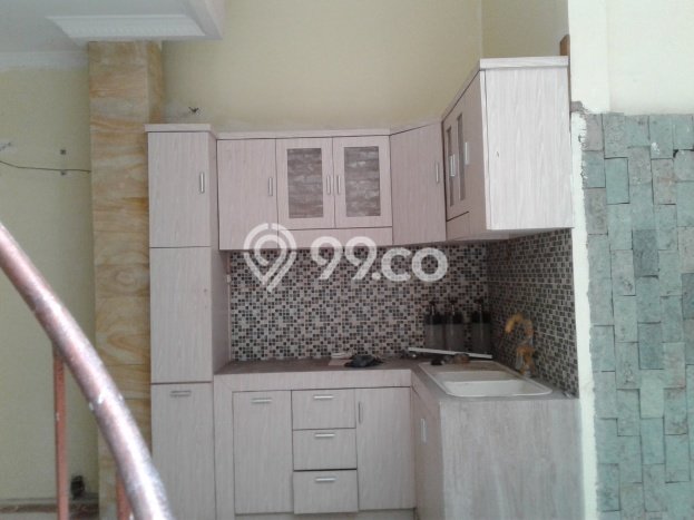Hunian Mewah Dijual LT 155m2 di Johar Baru, Jakarta Pusat Hunian Mewah Dijual LT 155m2 di Johar Baru, Jakarta Pusat