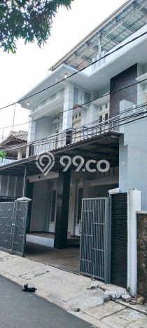 Siap Huni Rumah Mewah 6 Kamar di Cempaka Putih Dekat ke Mana Saja Siap Huni Rumah Mewah 6 Kamar di Cempaka Putih Dekat ke Mana Saja