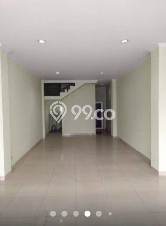PELUANG EMAS! Ruko Kawasan , Luas 216m2m², Pusat Bisnis PELUANG EMAS! Ruko Kawasan , Luas 216m2m², Pusat Bisnis