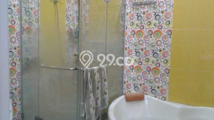 For Sale! Premium House LT 225m2 Desain Modern di Kampung Ambon For Sale! Premium House LT 225m2 Desain Modern di Kampung Ambon