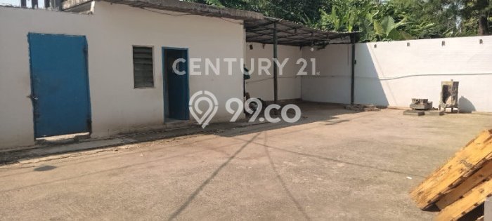LOKASI PREMIUM! Gudang di Tapos, Luas 2000m2m², Akses Mainroad LOKASI PREMIUM! Gudang di Tapos, Luas 2000m2m², Akses Mainroad