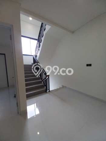 Dijual Rumah Luas Megah Dengan View Cantik di BSD Eminent, Tangerang Dijual Rumah Luas Megah Dengan View Cantik di BSD Eminent, Tangerang
