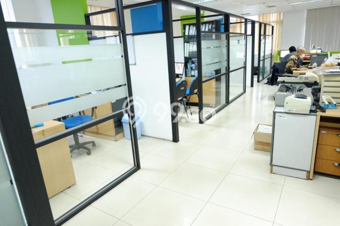 Dijual Kantor di Mampang Prapatan Jakarta Selatan LT 1982m2 / LB 4219m2 Dijual Kantor di Mampang Prapatan Jakarta Selatan LT 1982m2 / LB 4219m2