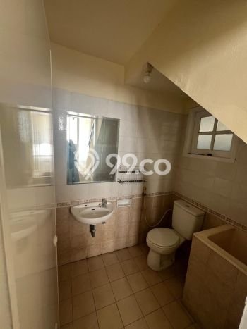 Dijual Rumah Luas Elegan Dengan View Eksklusif di BSD Puspita Loka, Tangerang Dijual Rumah Luas Elegan Dengan View Eksklusif di BSD Puspita Loka, Tangerang