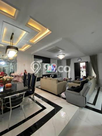 Ready to Use! Premium House LT 238m2 Desain Modern di BSD Kencana Loka Ready to Use! Premium House LT 238m2 Desain Modern di BSD Kencana Loka