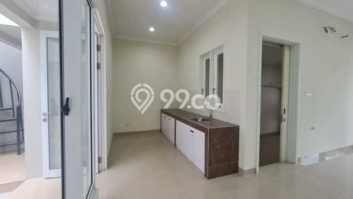 Rumah LB 148m² di Pusat Kota Gading Serpong, Tangerang - Harga Menarik Rumah LB 148m² di Pusat Kota Gading Serpong, Tangerang - Harga Menarik