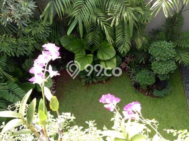 Rumah Elit Modern Tanpa Renovasi di BSD Tangerang Rumah Elit Modern Tanpa Renovasi di BSD Tangerang