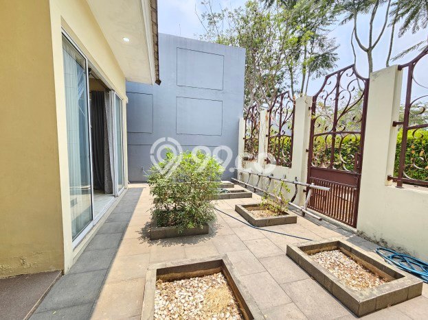 BEST OFFER! Rumah Nyaman area BSD Green Wich, LT 260m² Bangunan 160m² BEST OFFER! Rumah Nyaman area BSD Green Wich, LT 260m² Bangunan 160m²