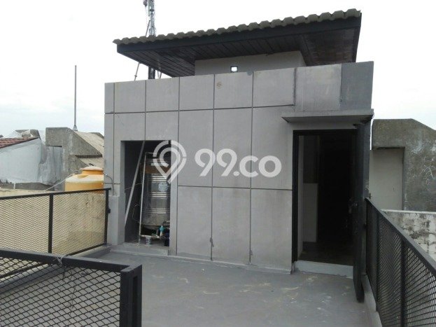 Ruko Dijual di Jakarta Selatan LT 85m2 & LB 240m2 Lokasi Terbaik! Ruko Dijual di Jakarta Selatan LT 85m2 & LB 240m2 Lokasi Terbaik!