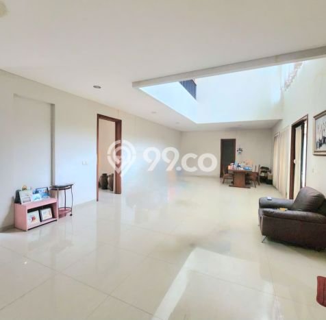Hunian Elit LB 400m2 Siap Huni Desain Elegan di Sutera Jingga Alam Sutera, Tangerang Hunian Elit LB 400m2 Siap Huni Desain Elegan di Sutera Jingga Alam Sutera, Tangerang
