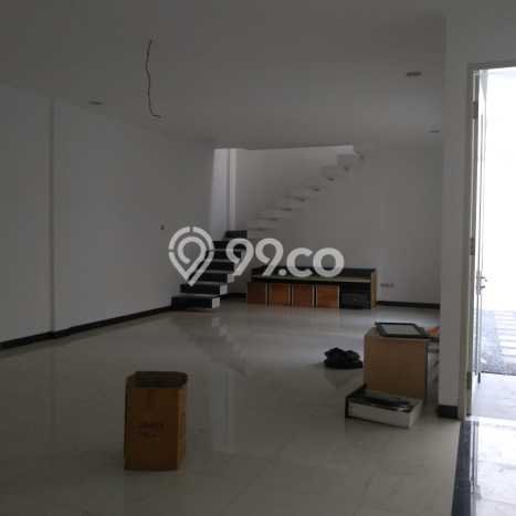 For Sale Rumah Mewah Exclusive di Serpong Utara, Tangerang Selatan For Sale Rumah Mewah Exclusive di Serpong Utara, Tangerang Selatan