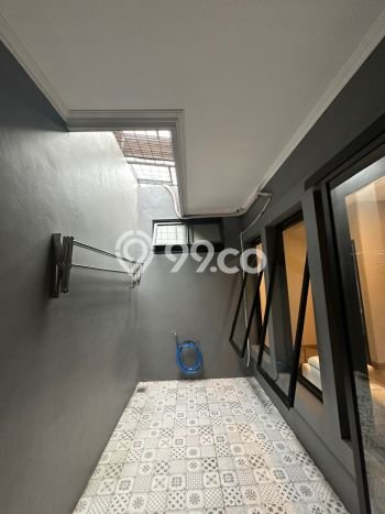 Rumah Elit Modern Siap Huni di Bintaro Tangerang Selatan Rumah Elit Modern Siap Huni di Bintaro Tangerang Selatan