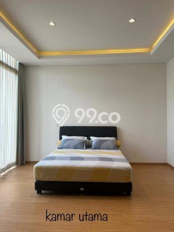 Ready to Use! Luxury House LT 144m2 Desain Modern di Ancol Ready to Use! Luxury House LT 144m2 Desain Modern di Ancol