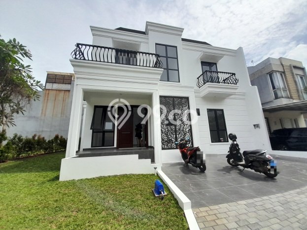 Rumah lokasi BSD, Tangerang, LT 208m² Bangunan 275m² Rumah lokasi BSD, Tangerang, LT 208m² Bangunan 275m²