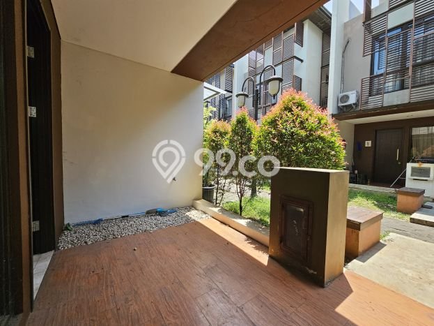 Rumah Luas Asri 3 KT Siap Pakai di BSD Tangerang Rumah Luas Asri 3 KT Siap Pakai di BSD Tangerang