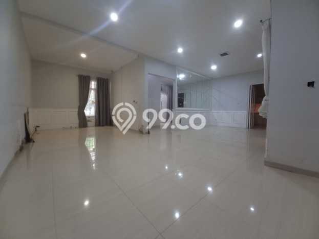 Hunian Elit LB 250m2 Siap Pakai Desain Elegan di Gading Serpong, Tangerang Hunian Elit LB 250m2 Siap Pakai Desain Elegan di Gading Serpong, Tangerang