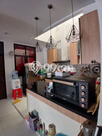 Rumah Mewah LB 350m2 Siap Huni Desain Elegan di Grogol, Jakarta Barat Rumah Mewah LB 350m2 Siap Huni Desain Elegan di Grogol, Jakarta Barat